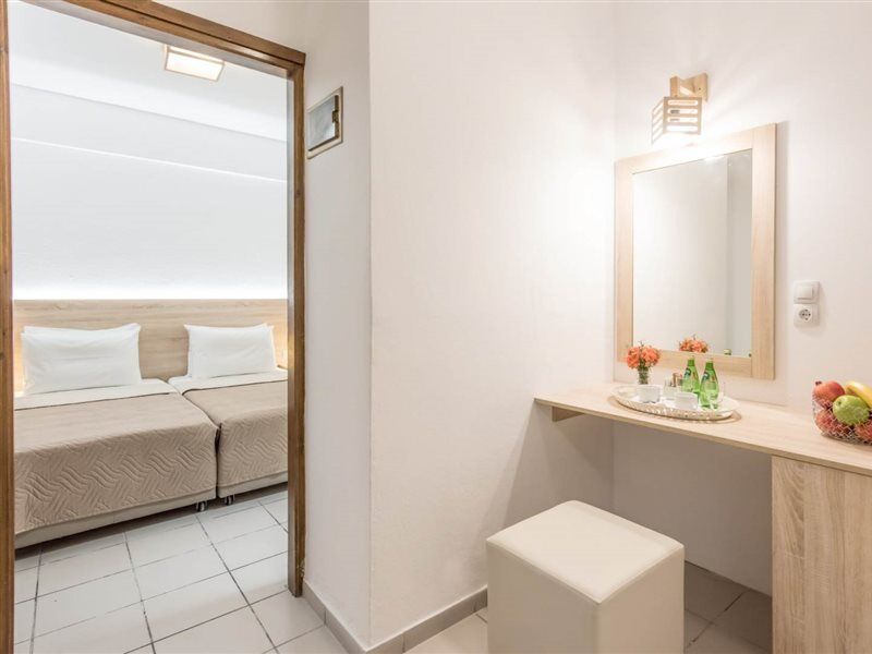 Cretan Seaside Boutique Hotel 헐소니소스 외부 사진
