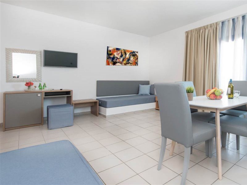 Cretan Seaside Boutique Hotel 헐소니소스 외부 사진